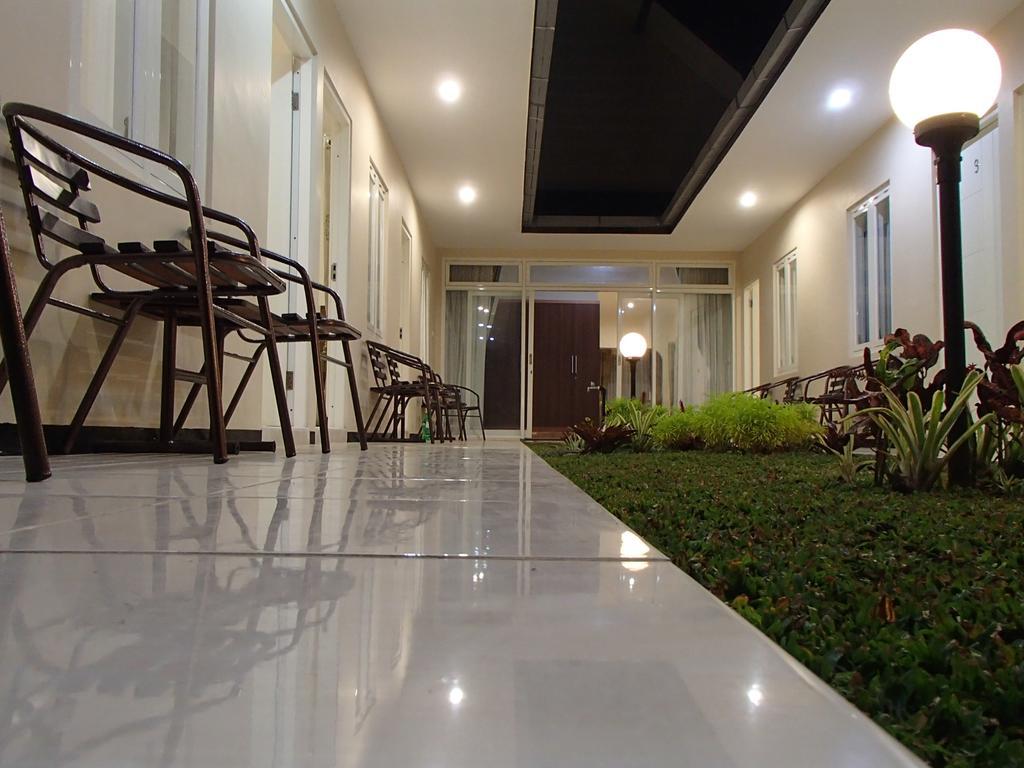 Shakila Guest House Μαλάνγκ Εξωτερικό φωτογραφία