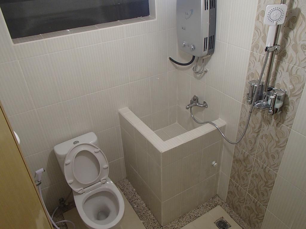 Shakila Guest House Μαλάνγκ Δωμάτιο φωτογραφία